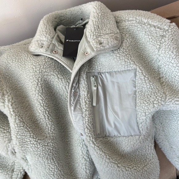 Brand New Fabletics Tahoe Teddy Jacket. Too big for my daughter so reposh'ing. - Picture 5 of 6